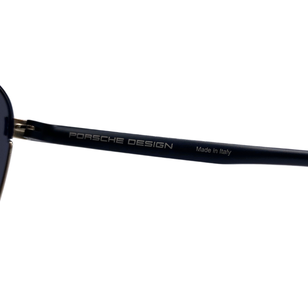 Porsche - 8922